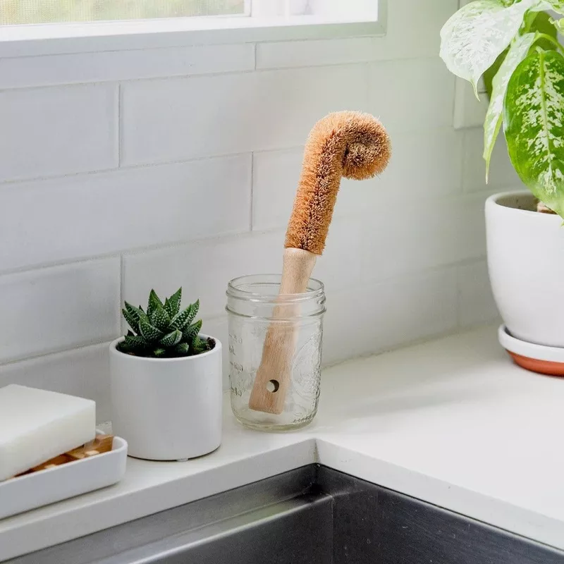 bottle-cleaning-brush Bottle Cleaning Brush