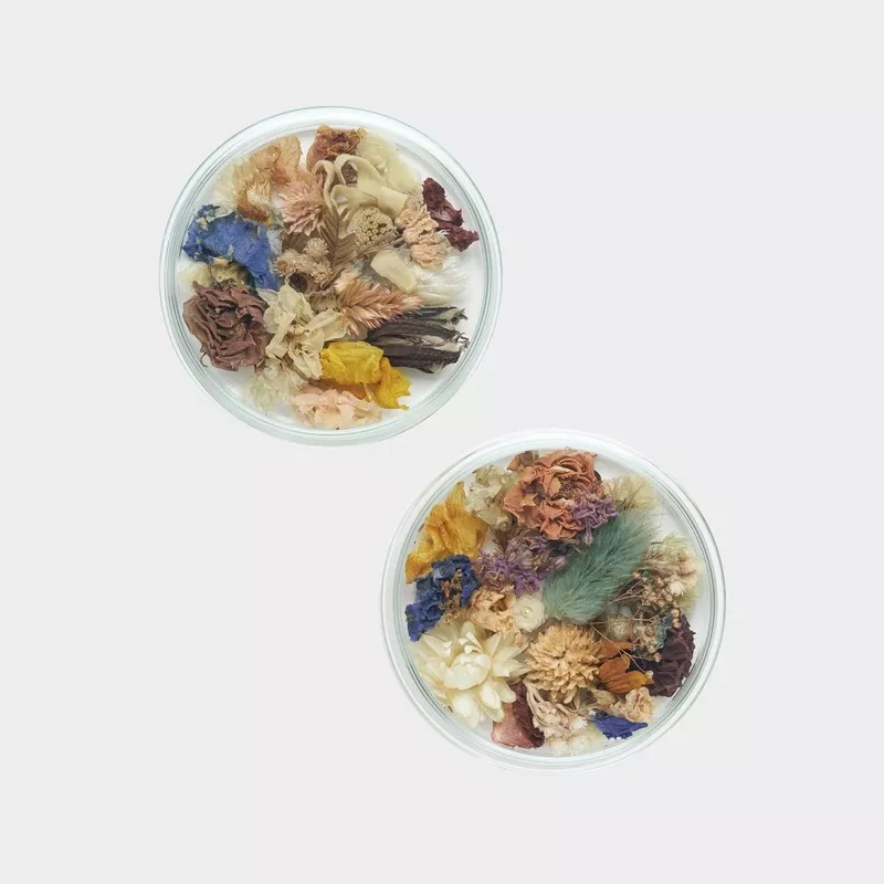 japanese-pot-pourri-arrangement-in-glass-box Japanese Pot Pourri Arrangement in Glass Box
