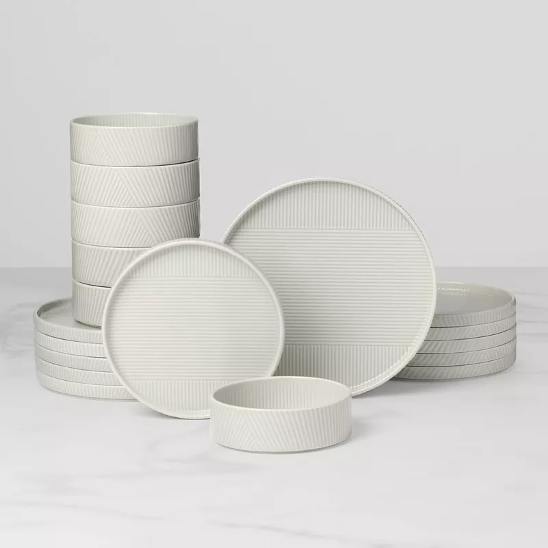 modulus-vapor-18-piece-dinnerware-set Modulus Vapor 18-Piece Dinnerware Set